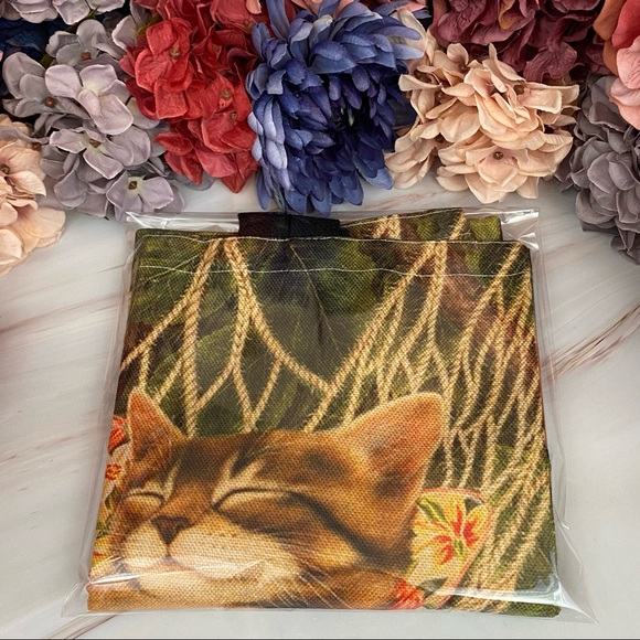 Eco-Friendly Sleeping Tabby Cat Folding Tote Bag - Picture 12 of 13